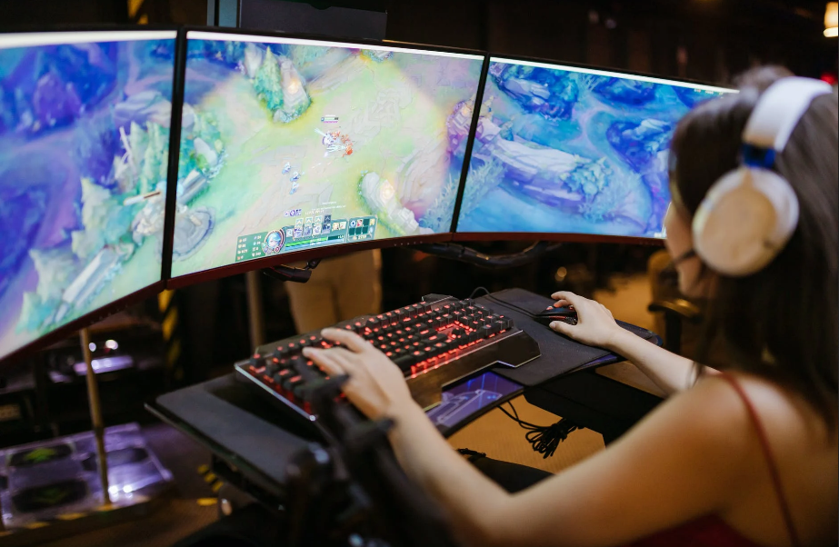 Why You Are Addicted to Online Games Screenshot2 - Why You Are Addicted to Online Games: A blog to see what compels people to play online games